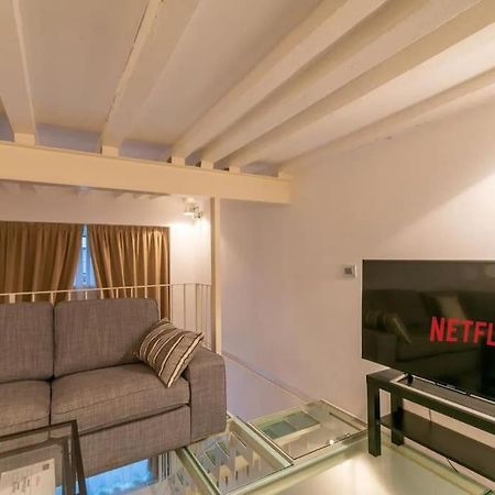 Moscova - Garibaldi Lusso, Sauna E Idromassaggio Милан Экстерьер фото