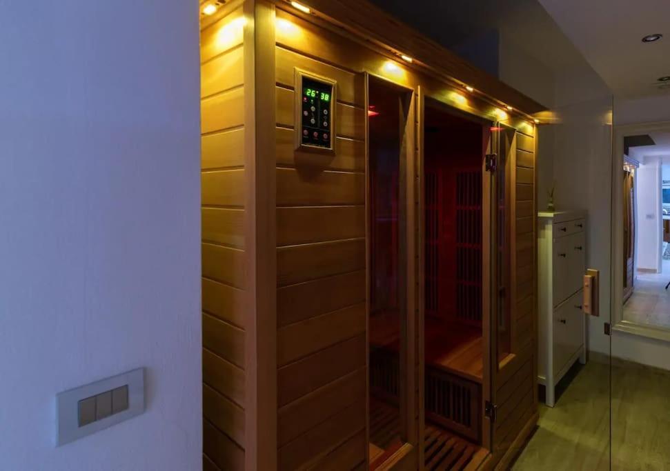 Moscova - Garibaldi Lusso, Sauna E Idromassaggio Милан Экстерьер фото
